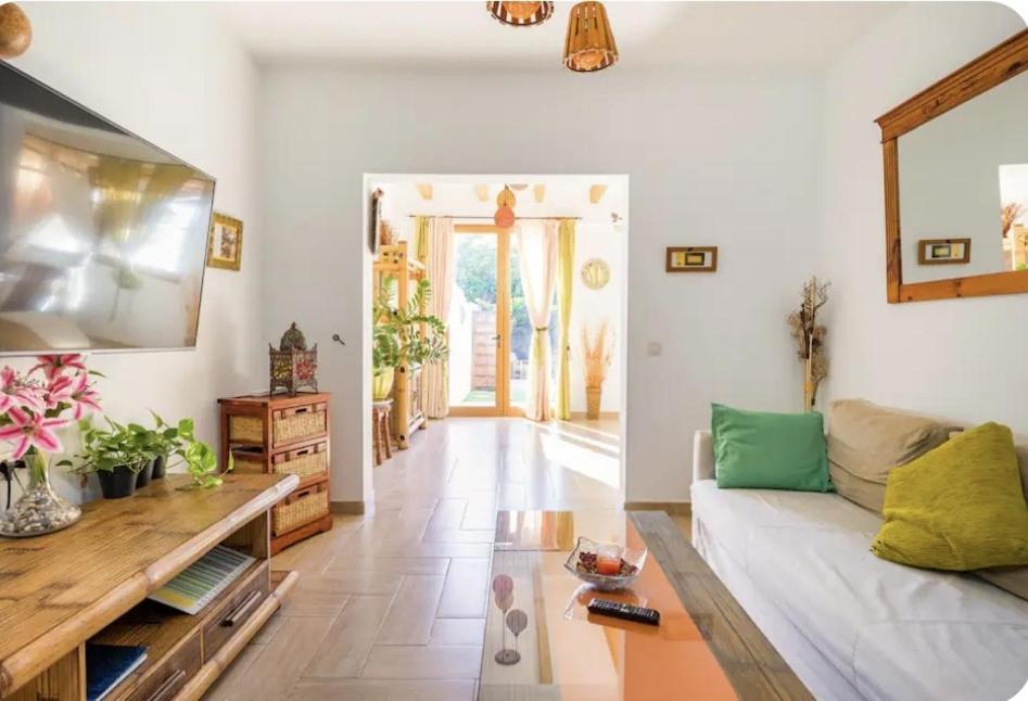 פלאיה בלנקה Villa La Isla By Rentaholidayslanzarote מראה חיצוני תמונה