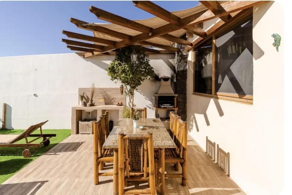 פלאיה בלנקה Villa La Isla By Rentaholidayslanzarote מראה חיצוני תמונה