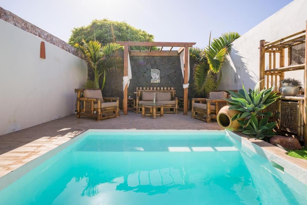 פלאיה בלנקה Villa La Isla By Rentaholidayslanzarote מראה חיצוני תמונה
