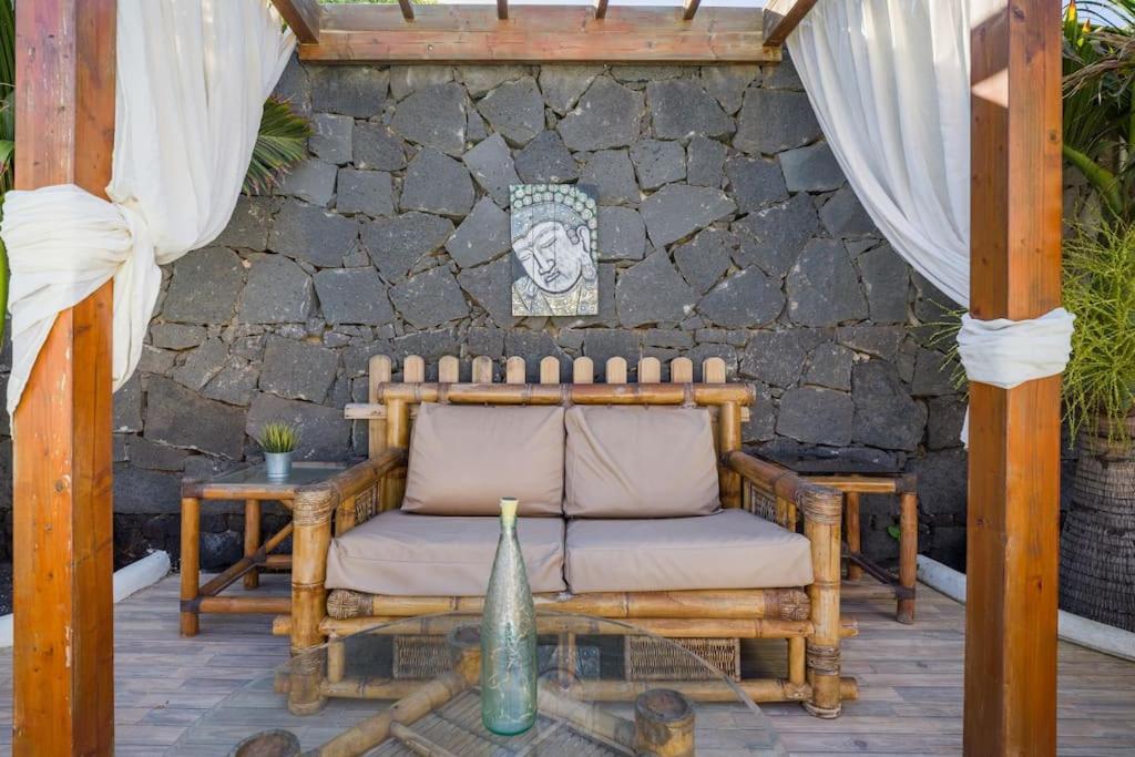 פלאיה בלנקה Villa La Isla By Rentaholidayslanzarote מראה חיצוני תמונה